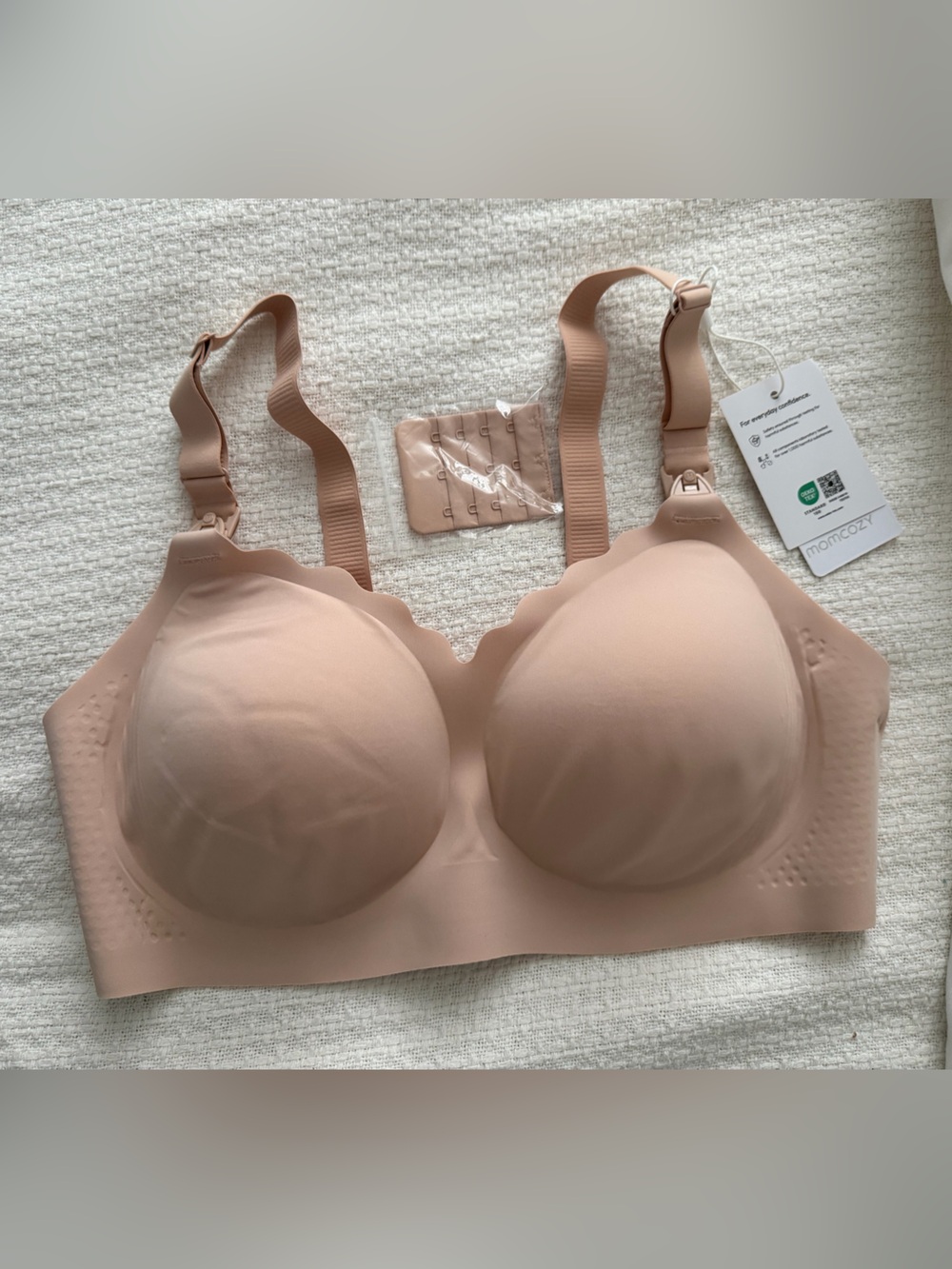 Wireless Hands Free Pumping and Nursing Bra